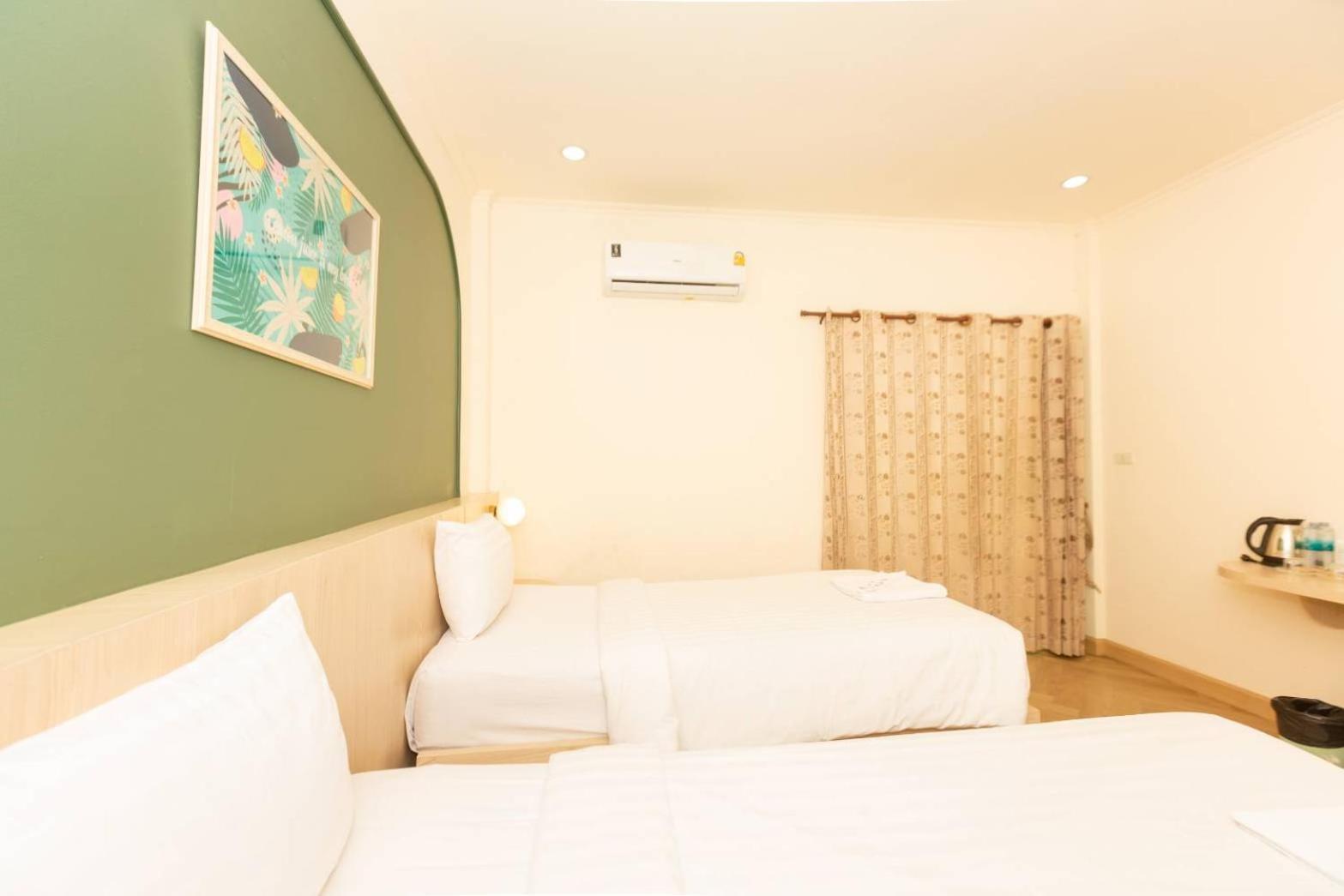 Sky View Hotel Buriram Exterior foto