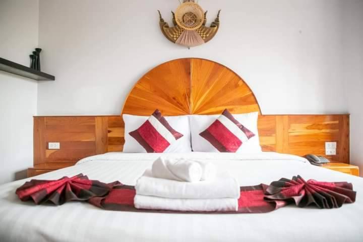 Sky View Hotel Buriram Exterior foto