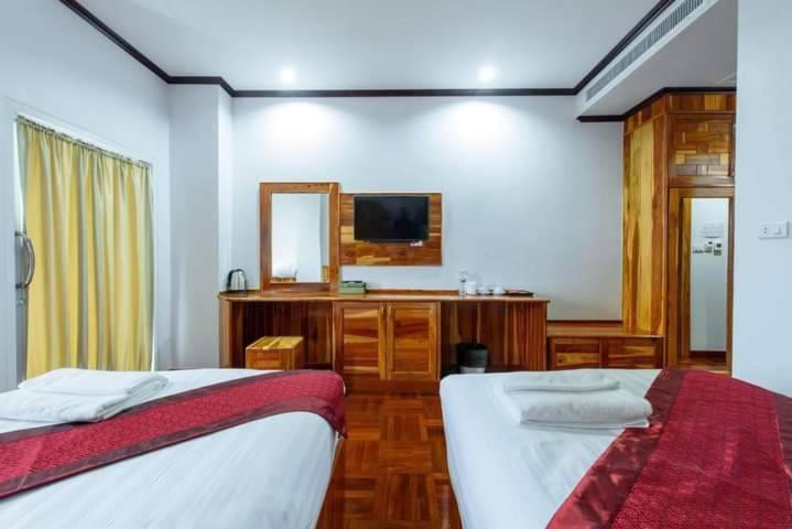 Sky View Hotel Buriram Exterior foto